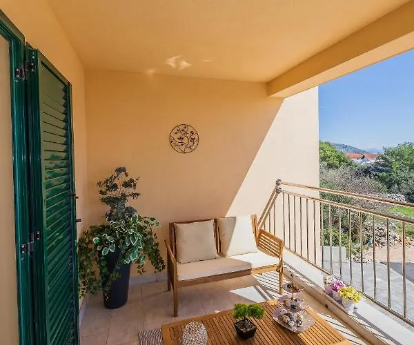 Apartament Ivana